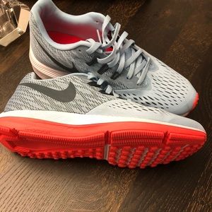 Nike ‼️SOLD‼️